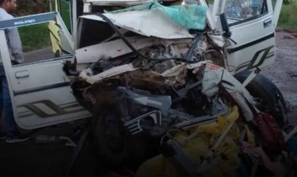 कवर्धा में दर्दनाक सड़क हादसा: बोलेरो-ट्रक टक्कर में 4 की मौत, 5 घायल