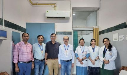 कैंसर के चौथे स्टेज पर था बुजुर्ग सिम्स के चिकित्सकों ने दिया नया जीवन