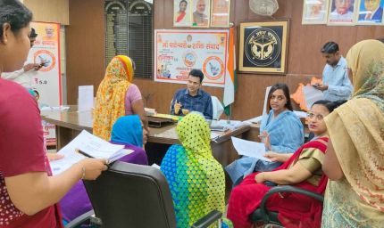 मां पाटेश्वरी शक्ति संवाद के पहले दिन 45 से अधिक महिलाओं ने साझा की समस्याएं, त्वरित निस्तारण के निर्देश से खिले चेहरे