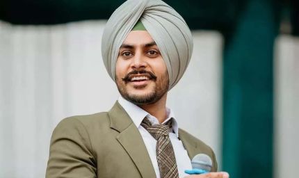 बाइक हादसे में घायल हुए पंजाबी सिंगर राजवीर जवंदा का निधन, मोहाली में 11 दिन से चल रहा था इलाज