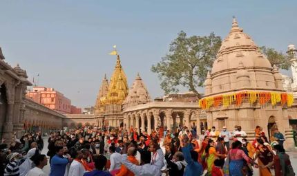 यूपी की इकोनॉमी को काशी विश्वनाथ कॉरिडोर ने दिया सवा लाख करोड़ का बूस्टअप डोज