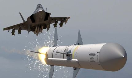 AMRAAM मिसाइल डील पर ट्रंप का बड़ा फैसला, पाकिस्तान को फिर झटका