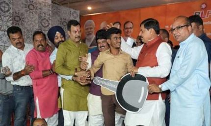 दिव्यांगजन अपने आप को कम न आंके, परमात्मा ने आपको विशिष्ट शक्तियां प्रदान की है : मुख्यमंत्री डॉ. यादव