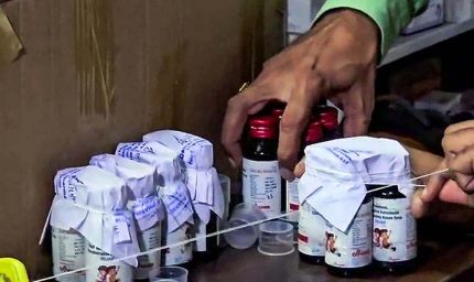 दिल्ली में कोल्डरिफ सिरप पर बैन, बच्चों की सेहत को लेकर सरकार ने लिया सख्त कदम