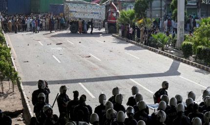 जिसे फौज ने सिर चढ़ाया, वही बना सिरदर्द: आखिर कौन है तहरीक-ए-लब्बैक?