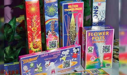 ग्रीन पटाखे vs नॉर्मल पटाखे: जानिए क्या सच में नहीं निकलता इनमें से धुआं?