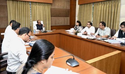 रायपुर : उप मुख्यमंत्री  अरुण साव ने नगरीय प्रशासन विभाग के कार्यों की समीक्षा की