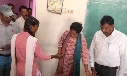 MP में प्राचार्य की क्रूरता! मामूली गलती पर छात्राओं की बेरहम पिटाई, 3 बेहोश और एक का हाथ टूटा