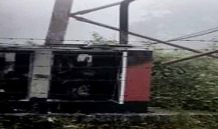 झारखंड में माओवादियों का उत्पात: एक और मोबाइल टावर को बम से उड़ाया, पुलिस को दी चेतावनी