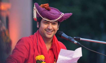 बाबा बागेश्वर का विवादित बयान: पटाखे चलाने पर कहा — ऐसे लोगों पर सुतली बम…, सोशल मीडिया में भड़का विरोध