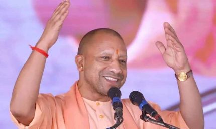 दीपावली पर सीएम योगी का बड़ा ऐलान: कुम्हारों को बिना आवेदन मिलेगा ज़मीन का पट्टा