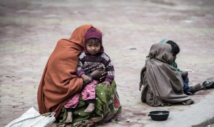 भोपाल में भीख मांगने पर सख्ती: लालघाटी चौराहे पर अभियान, दोबारा पकड़े जाने पर होगी FIR