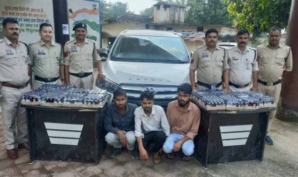 लग्जरी कार में 495 शीशी कफ सिरप तस्करी, 3 आरोपी गिरफ्तार – जेल में मनाएंगे दिवाली