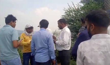 डेम के पास मिला तीन दिन से लापता युवक का शव, परिजनों ने हत्या की आशंका जताई