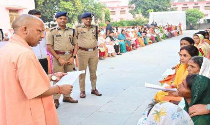 जन समस्याओं के प्रति बनें संवेदनशील, कराएं त्वरित समाधान: मुख्यमंत्री