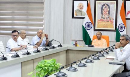 योगी सरकार की नीतियों को 'अन्नदाता का साथ'