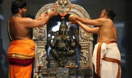 HC का बड़ा फैसला: मंदिर का पुजारी किसी खास जाति या वंश तक सीमित नहीं हो सकता