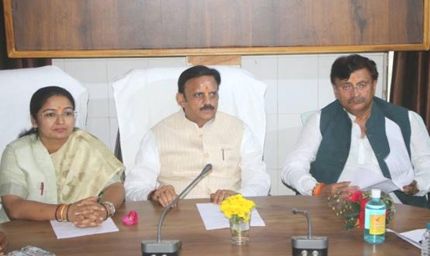 उप मुख्यमंत्री  शुक्ल ने150 बेड के नवीन हास्पिटल का निर्माण अक्टूबर 2026 तक पूरा करने के निर्देश