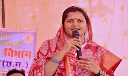 रायपुर : मंत्री श्रीमती लक्ष्मी राजवाड़े ने बैजनाथपुर जलाशय जीर्णोद्धार कार्य का किया भूमिपूजन