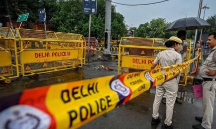 दिल्ली में मुठभेड़: कुख्यात 'गला घोटूं गैंग' का बदमाश पुलिस की गोली से घायल, गिरफ्तार