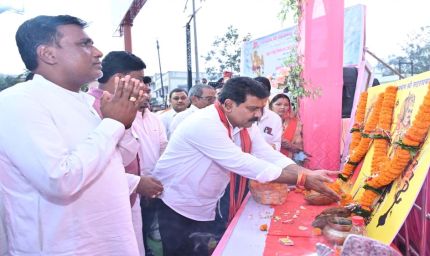 रायपुर : डड़सेना कलार समाज सशक्त रूप से संगठित होकर एक नई दिशा में आगे बढ़ रहा- उपमुख्यमंत्री  विजय शर्मा