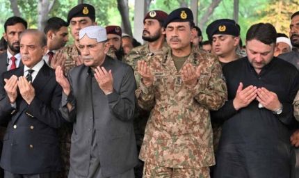 भारत को दो तरफा घेरने वाला पाकिस्तान अब खुद घिरा! 8000 KM सीमा पर बढ़ा जंग का डर