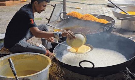 इंदौर के रणजीत हनुमान मंदिर में चलित अन्नकूट, 50 हजार भक्तों के लिए प्रसादी तैयार