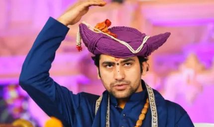 धीरेंद्र शास्त्री का दावा: अगले 15-20 साल में भारत की जियोग्राफी बदलेगी, ब्रज में वही टोपी वाले दिखेंगे