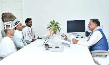 मुख्यमंत्री साय से अखिल भारतीय रामनामी महासभा के प्रतिनिधियों ने की सौजन्य भेंट