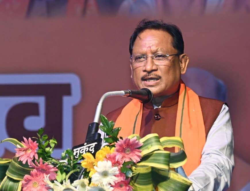 रायपुर : दशहरा केवल रावण दहन का पर्व नहीं, बल्कि जीवन का संदेश है – राज्यपाल  डेका