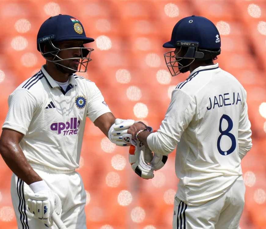 जडेजा-जुरेल के धमाके! भारत ने वेस्टइंडीज को पीछे छोड़ दी बड़ी लीड के साथ