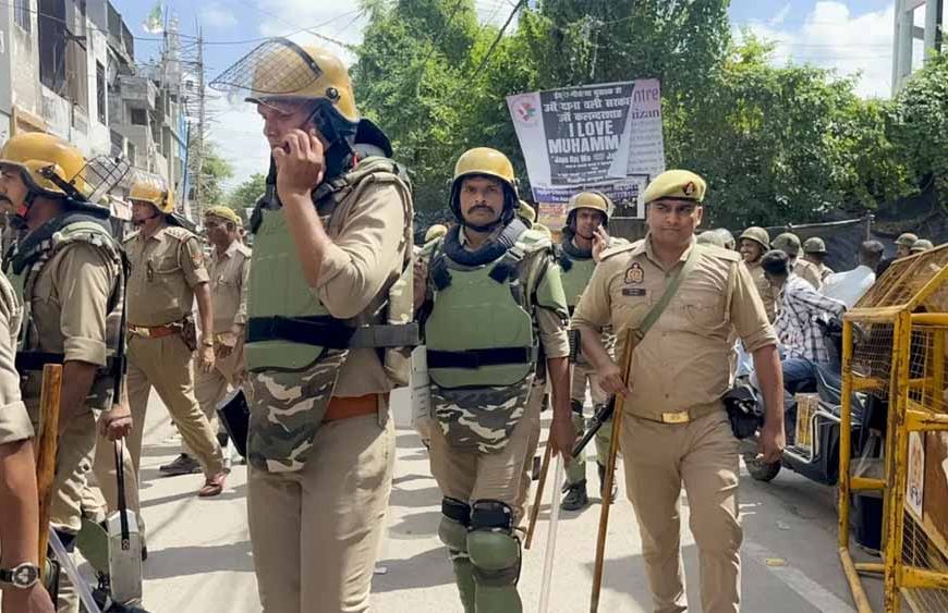 बरेली में 'आई लव मोहम्मद' मुहिम पर गिरफ्तारी, जालंधर में दो समुदायों के बीच बढ़ा तनाव