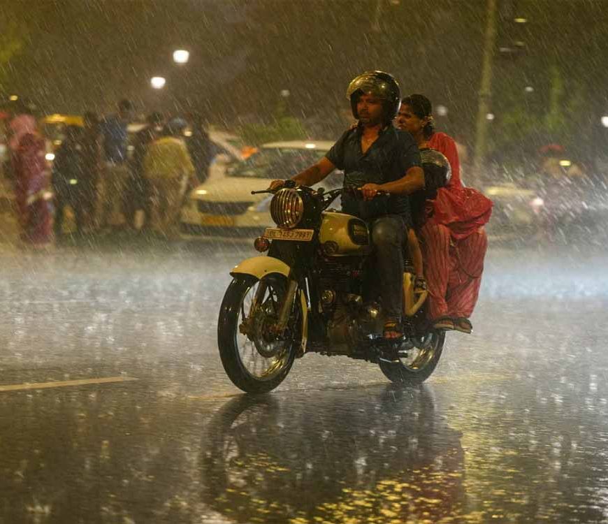 पश्चिमी यूपी में कल भारी बारिश-ओले गिरने की संभावना, अन्य राज्यों में भी अलर्ट जारी