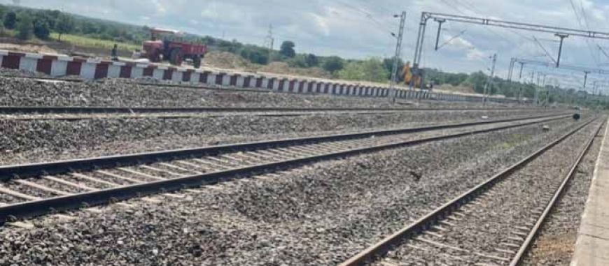 रेल कनेक्टिविटी में बड़ा कदम: डोंगरगढ़-गोंदिया चौथी लाइन को मिली हरी झंडी