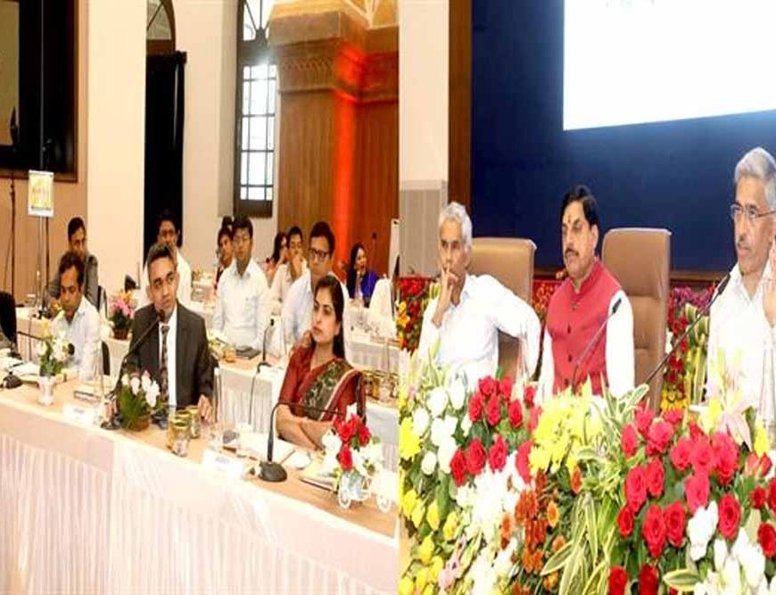 नगरीय क्षेत्रों के सुनियोजित विकास के लिये वर्ष 2047 को ध्यान में रखकर बनाएं कार्ययोजना : मुख्यमंत्री डॉ. यादव