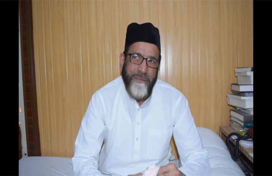 मौलाना तौकीर कानूनी जाल में फंसे, 10 मुकदमों में होंगे तलब, सुनवाई 14 अक्टूबर को