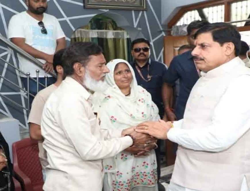कफ सिरप से बच्चों की मौत मामला: नागपुर अस्पताल पहुंचे CM मोहन यादव, परिजनों से की मुलाकात