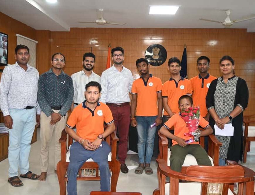 मनोविकास केंद्र के 5 छात्रों का पर्पल फेस्ट 2025 के लिए हुआ चयन, कलेक्टर ने दी शुभकामनाएं