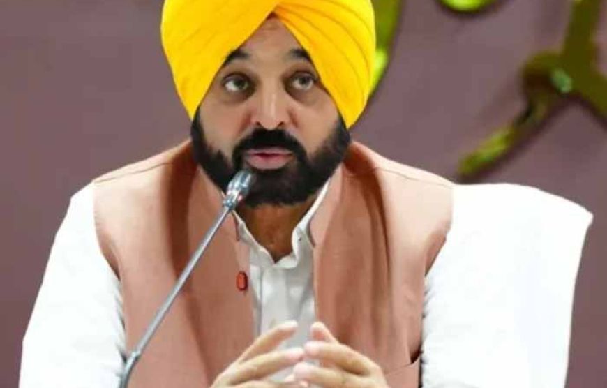 सोशल मीडिया पर देश के चीफ जस्टिस पर घृणित पोस्ट करने वालों पर पंजाब पुलिस की कार्रवाई, कई शहरों में FIR दर्ज
