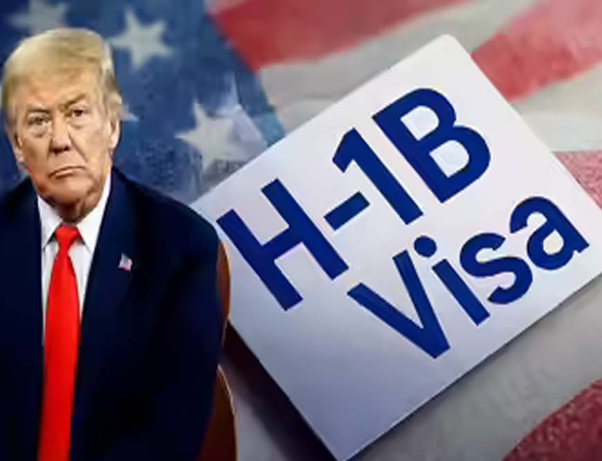 H-1B वीजा पर फिर मंडराया खतरा, ट्रंप प्रशासन कर सकता है कड़े बदलाव – भारतीयों की बढ़ेगी चिंता