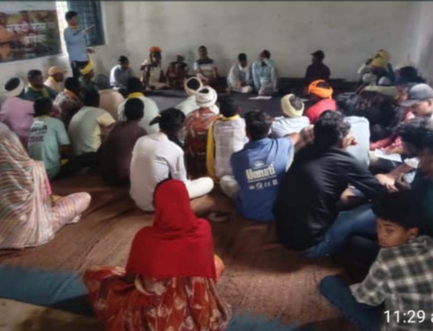 ग्राम सभा में नोडल अधिकारी की अनुपस्थिति से ग्रामीणों में आक्रोश
