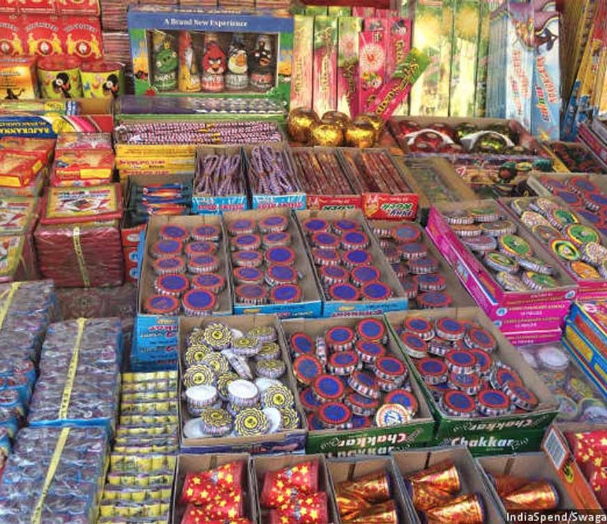 जालंधर के पटाखा कारोबारियों की हाईकोर्ट में गुहार, प्रशासनिक कार्रवाई पर लगी नजरें