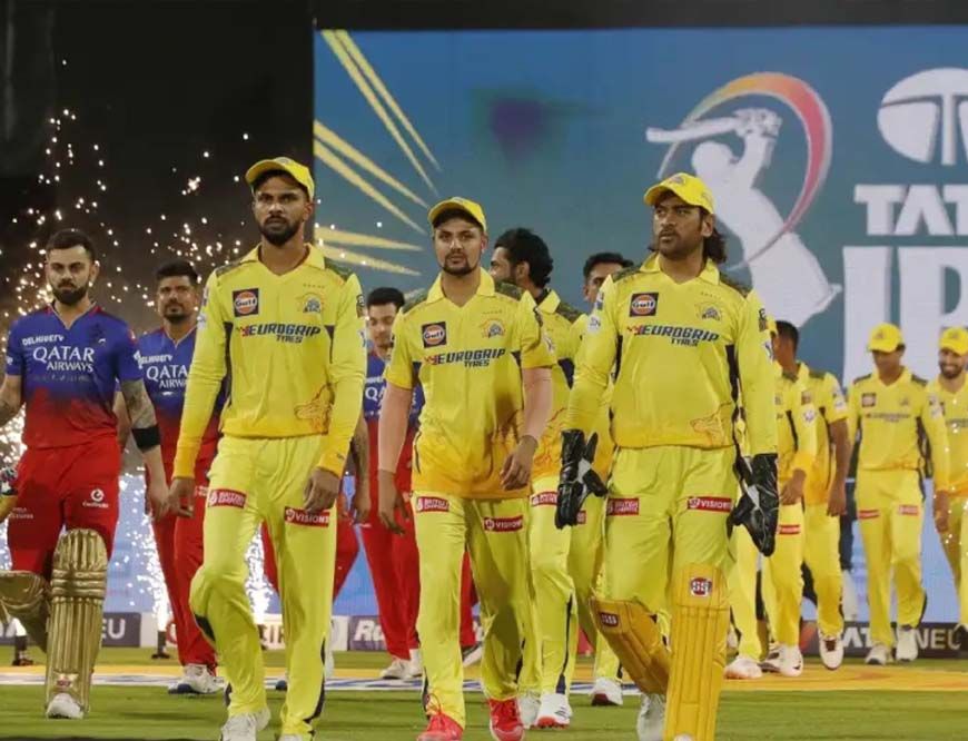 IPL 2026 से पहले CSK करेगा बड़ा फेरबदल: इन 5 खिलाड़ियों की छुट्टी तय!