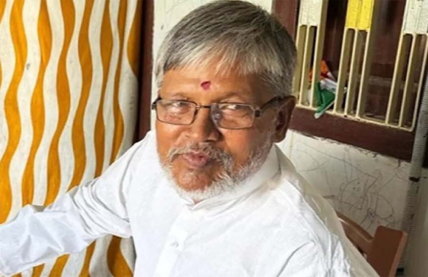 चुनाव से ठीक पहले BJP संकट में! विधायक मिश्री लाल यादव ने थामा RJD का दामन