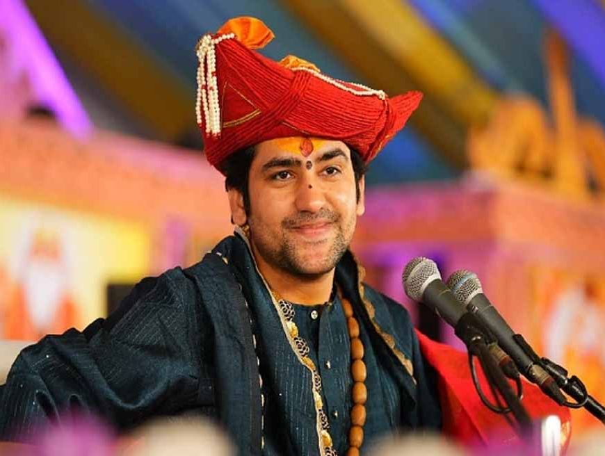 धीरेंद्र शास्त्री का चेतावनी संदेश: बकरीद पर ज्ञान नहीं, पटाखों पर नहीं देना भूलें!