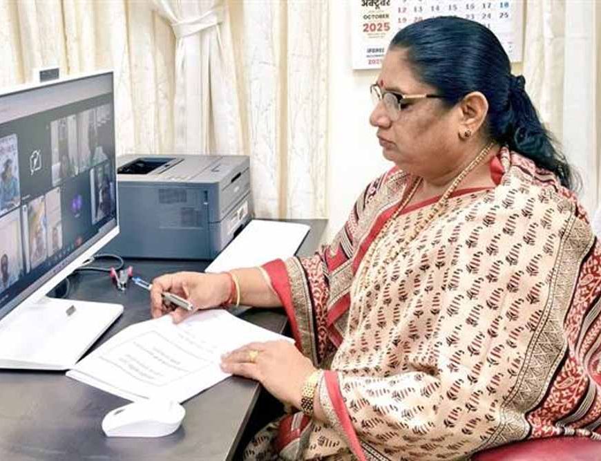 भावांतर योजना से किसानों को मिले अधिकतम लाभ, पंजीयन केंद्र बढ़ाएं, प्रचार तेज़ करें : मंत्री सुश्री भूरिया