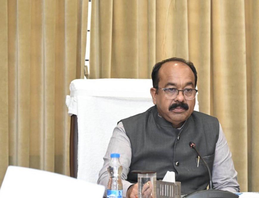 रायपुर : बस्तर ओलंपिक के व्यापक और सुव्यवस्थित आयोजन के लिए विकासखंड स्तरीय आयोजनों पर दें विशेष ध्यान:  अरुण साव
