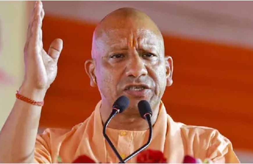 जिसने भी रंग में भंग डाला सलाखों के पीछे होगाः सीएम योगी