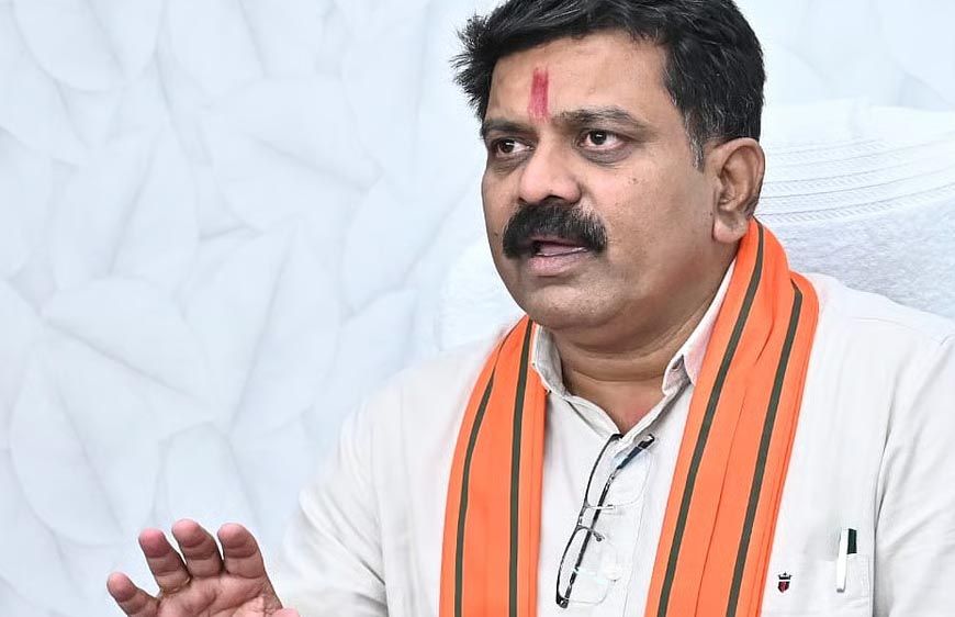 रायपुर : उपमुख्यमंत्री  विजय शर्मा के प्रयासों से गन्ना किसानों को दीपावली पर मिला बड़ा तोहफा