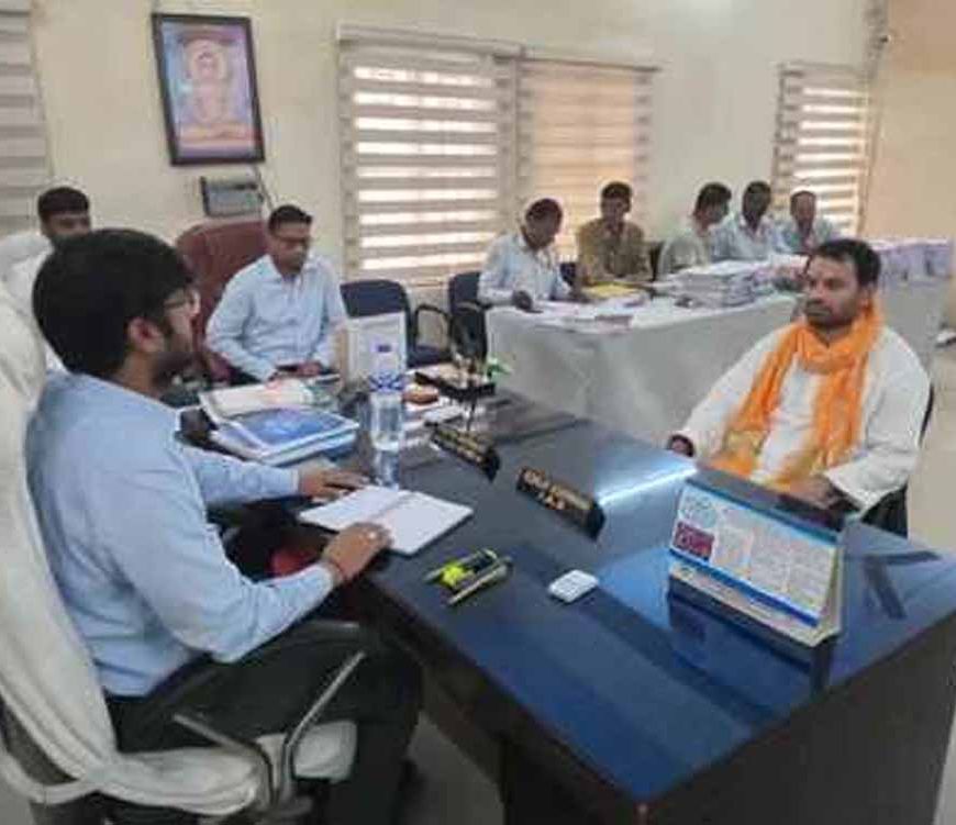 तेज प्रताप यादव के हलफनामे से खुलासा: 2.88 करोड़ की संपत्ति और 8 आपराधिक मामले